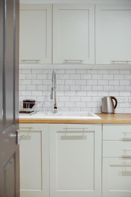 Princes Villa - Large Fully Self Contained Flat, 5 Minutes From The Sea Hastings Bagian luar foto